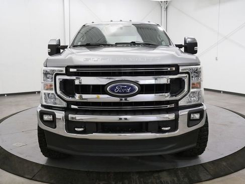 Used 2020 Ford F250 XLT w/ XLT Premium Package image 2