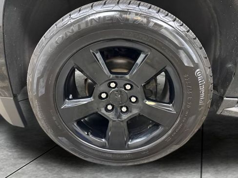 Used 2020 Chevrolet Tahoe LT w/ LT Midnight Edition image 30