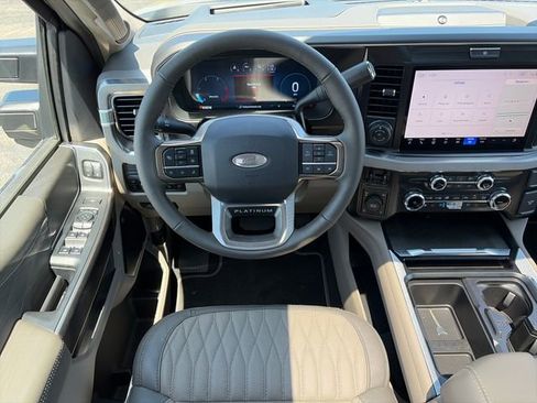 New 2026 Ford F250 Platinum w/ Platinum Plus Package AWD/4WD image 10