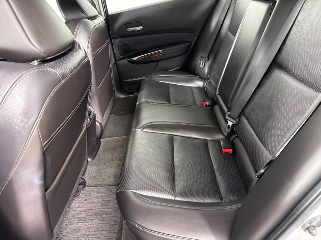 Used 2016 Acura TLX w/ Technology Package FWD image 19