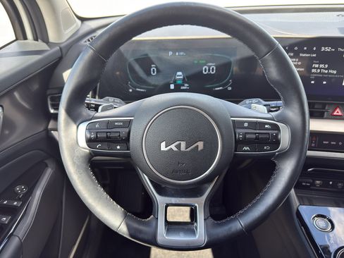 Used 2023 Kia Sportage EX AWD/4WD image 37