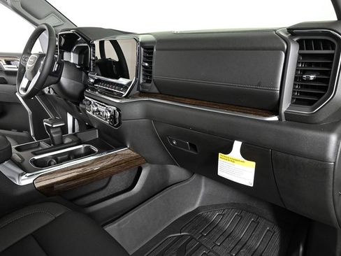 New 2026 GMC Sierra 1500 Elevation w/ Elevation Premium Package image 24