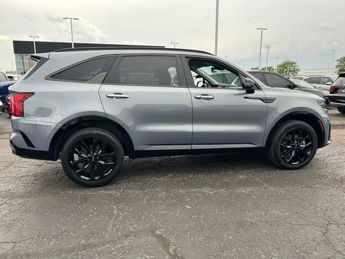 Certified 2023 Kia Sorento SX AWD/4WD image 8