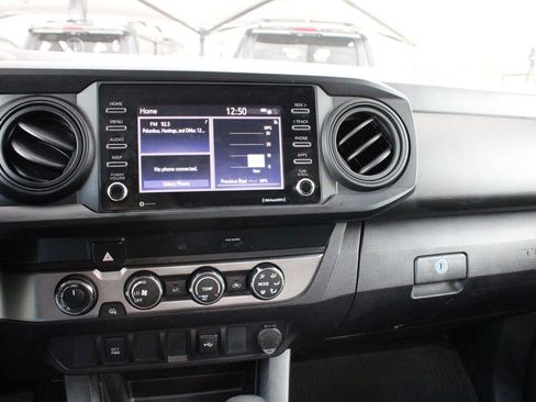 Certified 2021 Toyota Tacoma SR AWD/4WD image 37
