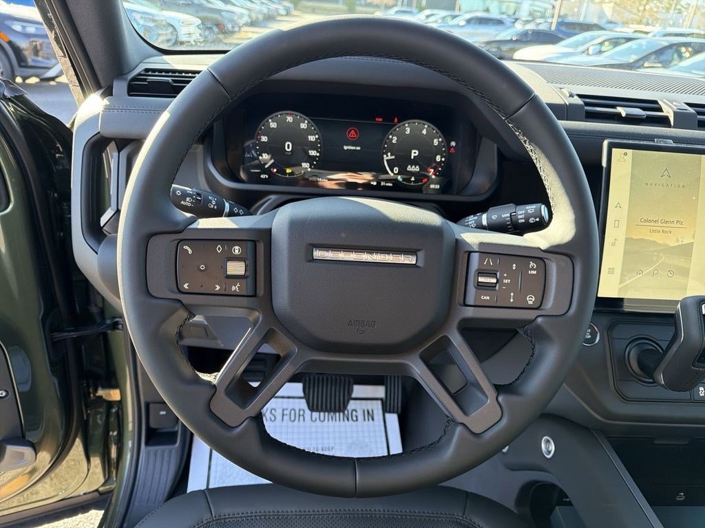 Used 2026 Land Rover Defender 110 X-Dynamic SE AWD/4WD image 21