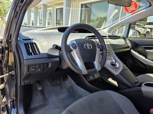 Used 2013 Toyota Prius Three FWD image 7
