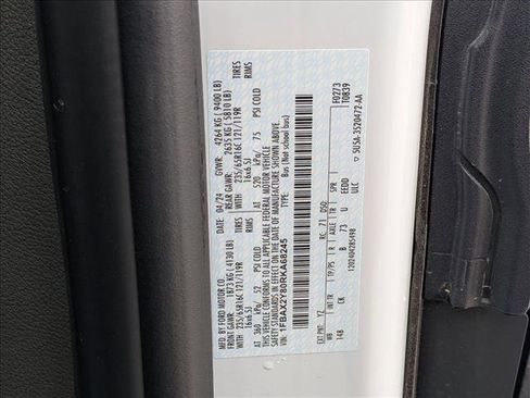 Used 2024 Ford Transit 350 XLT image 25