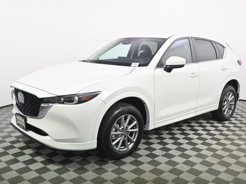 New 2025 MAZDA CX-5 AWD 2.5 S w/ Select Package image 2