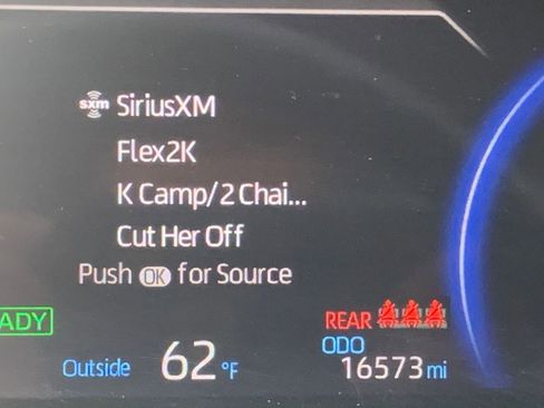 Used 2025 Toyota RAV4 LE image 39