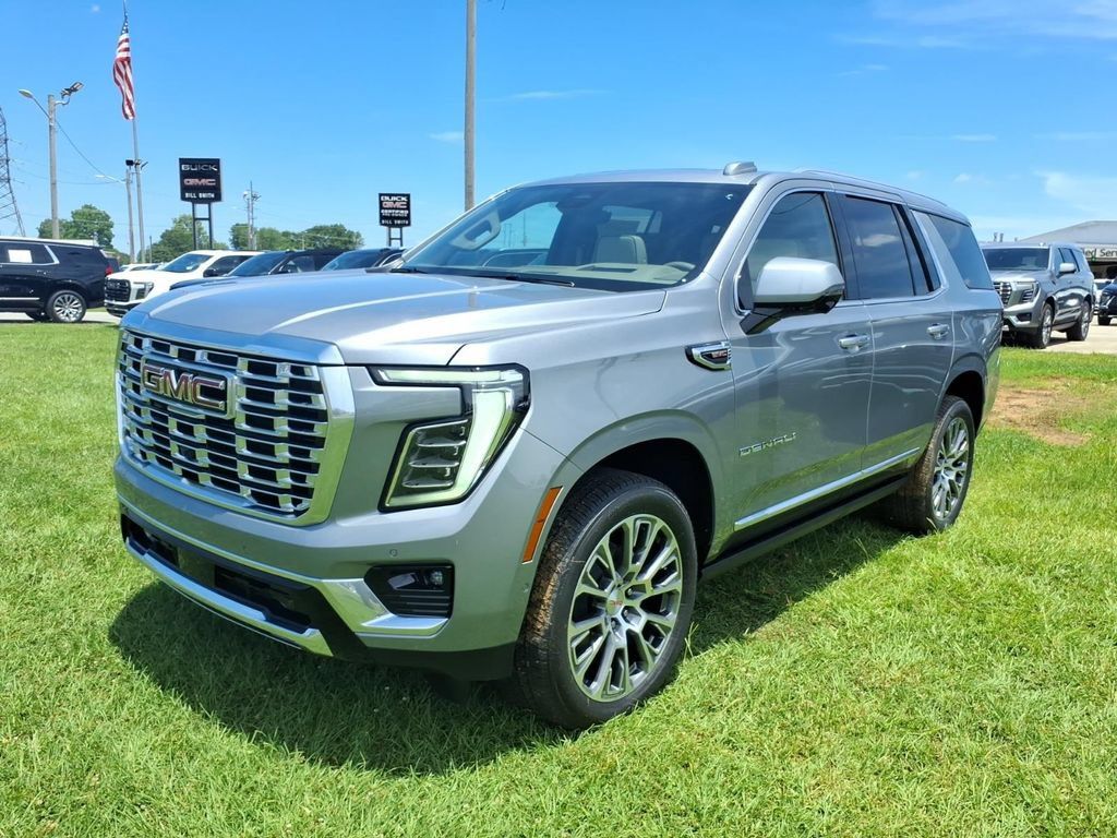 New 2026 GMC Yukon Denali w/ Denali Reserve Package AWD/4WD image 3