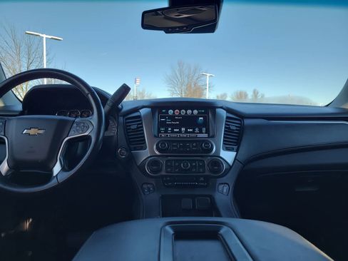Used 2019 Chevrolet Tahoe LT image 18
