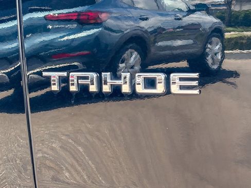 Certified 2024 Chevrolet Tahoe Premier AWD/4WD image 12