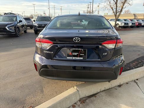 Used 2023 Toyota Corolla LE image 4