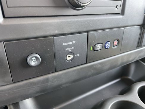 New 2025 GMC Savana 2500 Extended w/ Driver Convenience Package image 14