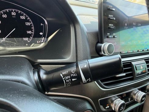 Used 2020 Honda Accord LX image 21