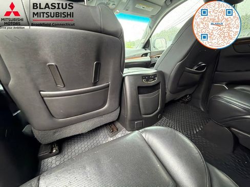 Used 2019 Cadillac Escalade ESV Luxury AWD/4WD image 45