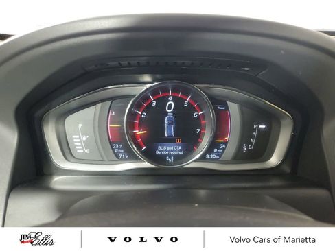 Used 2016 Volvo XC60 T6 Platinum w/ Climate Package AWD/4WD image 29