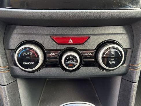 Used 2022 Subaru Crosstrek 2.0i Premium w/ Moonroof Package image 20