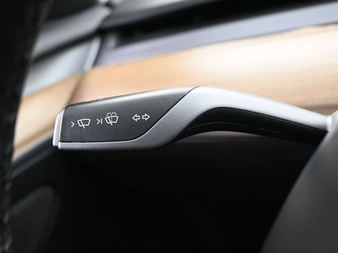 Used 2023 Tesla Model 3 Standard Range RWD image 18
