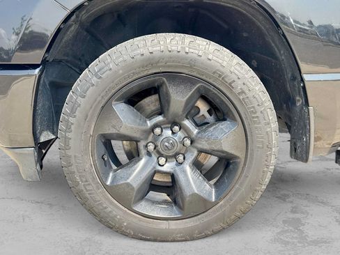 Used 2019 RAM 1500 Big Horn AWD/4WD image 13