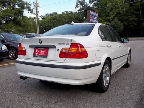 Used 2005 BMW 325xi Sedan AWD/4WD image 4