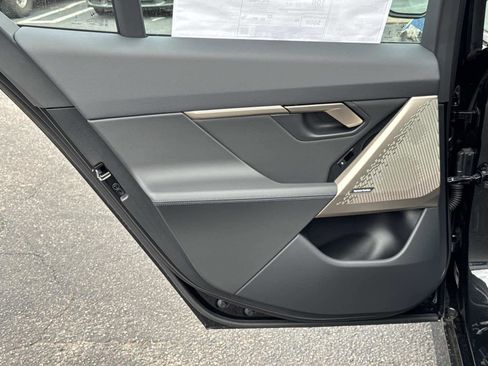 New 2026 BMW i5 eDrive40 w/ M Sport Package image 11