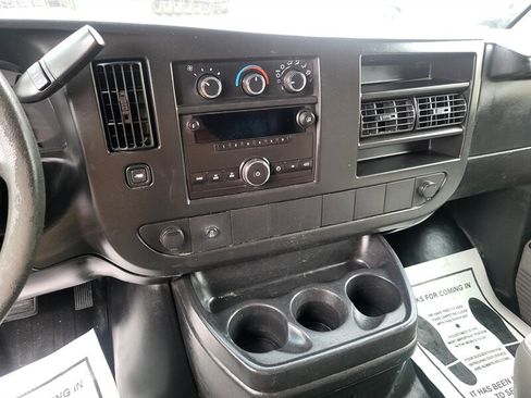 Used 2012 Chevrolet Express 3500 image 15