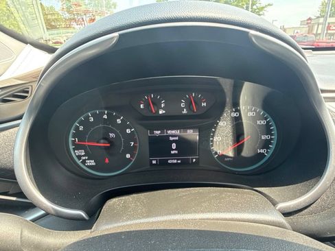 Used 2024 Chevrolet Malibu LT FWD image 21