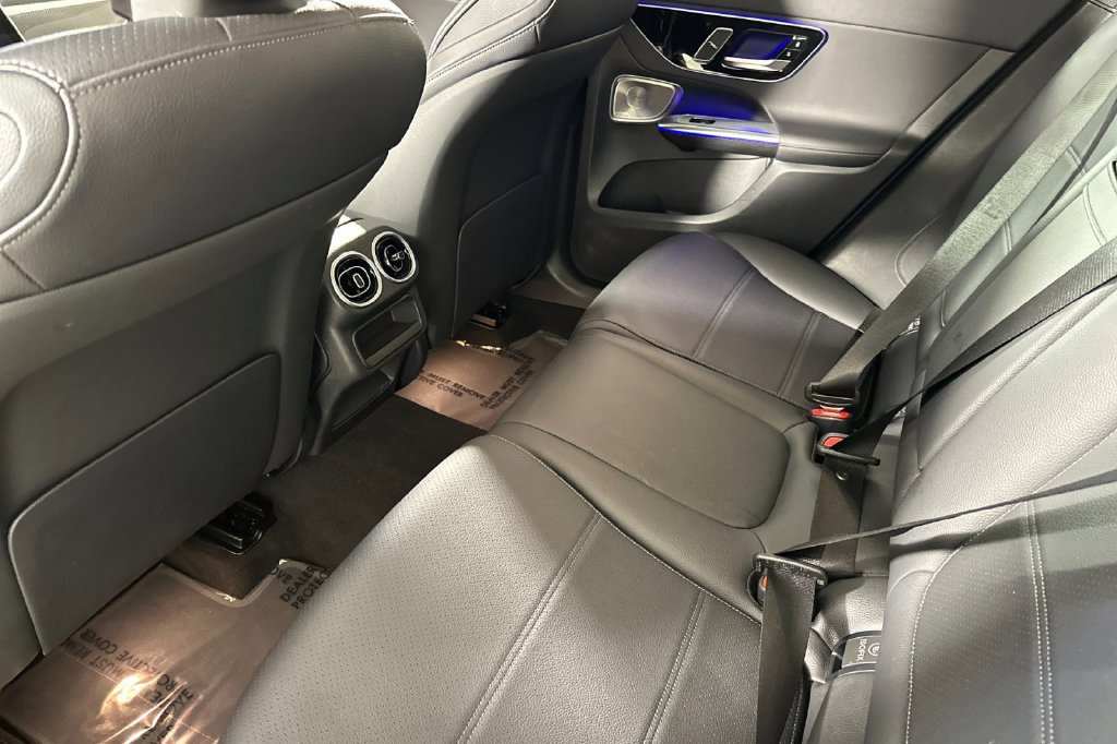 Certified 2025 Mercedes-Benz GLC 350e 4MATIC image 16