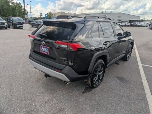 Used 2022 Toyota RAV4 Adventure AWD/4WD image 5