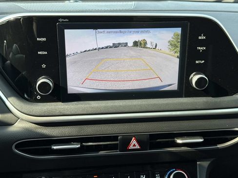 Used 2023 Hyundai Sonata SE FWD image 5