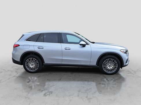 New 2026 Mercedes-Benz GLC 300 4MATIC image 4