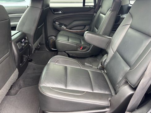Used 2019 Chevrolet Tahoe LT RWD image 9