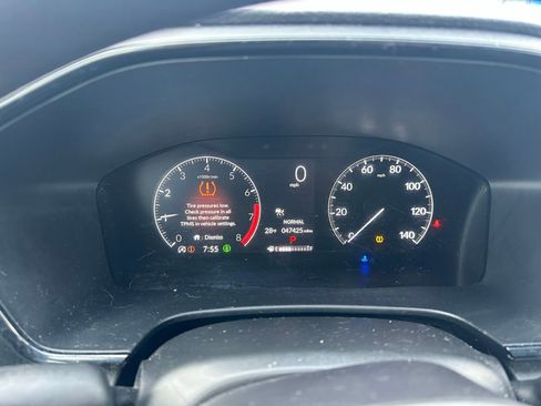 Used 2023 Honda CR-V LX image 5