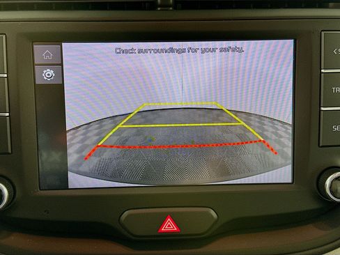 Used 2025 Kia Soul LX w/ LX Technology Package image 22