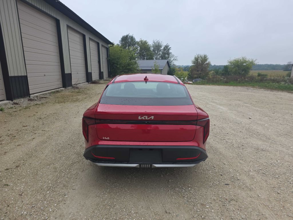 Used 2025 Kia K4 FWD image 6