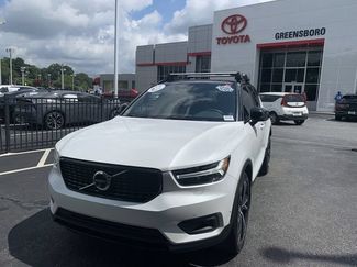 Used 2020 Volvo XC40 T5 R-Design w/ Protection Package Premier AWD/4WD video 1