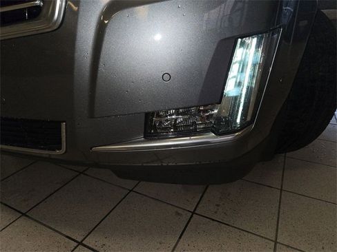 Used 2019 Cadillac Escalade Platinum image 28