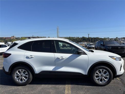 New 2026 Ford Escape Active w/ Tech Pack #1 AWD/4WD image 4