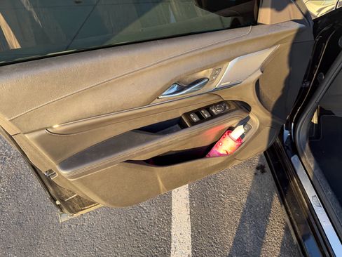 Certified 2022 Cadillac CT4 Luxury w/ Sun And Sound Package image 6