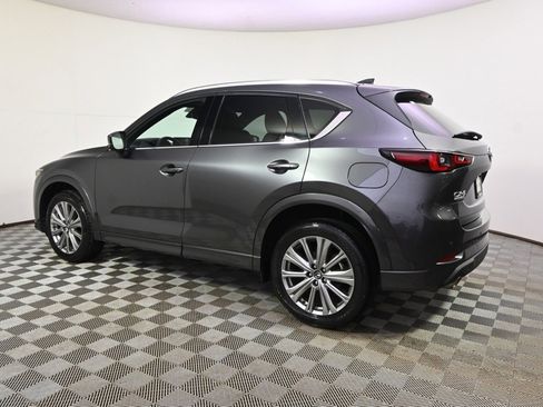 Used 2023 MAZDA CX-5 Signature image 3