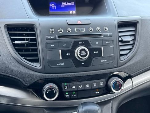 Used 2015 Honda CR-V LX image 10