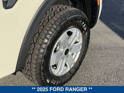 New 2025 Ford Ranger XL image 13