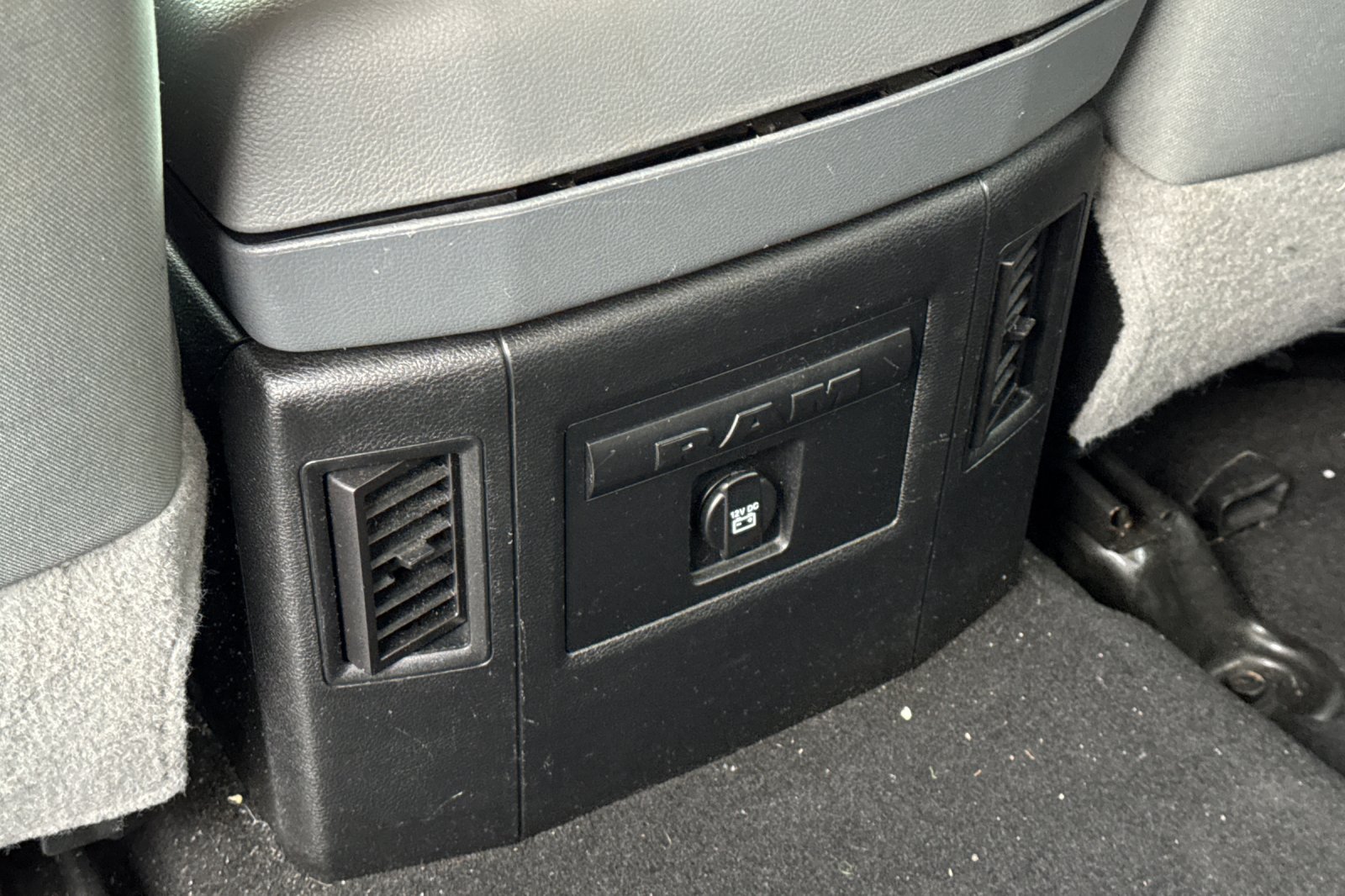 Used 2017 RAM 1500 Big Horn AWD/4WD image 40