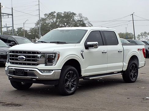 Used 2023 Ford F150 Lariat w/ Equipment Group 502A High image 3