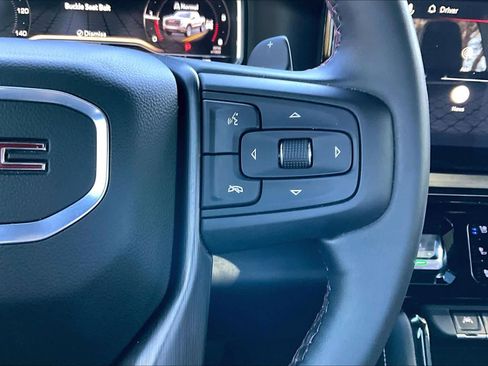 Used 2025 GMC Sierra 1500 AT4X image 23