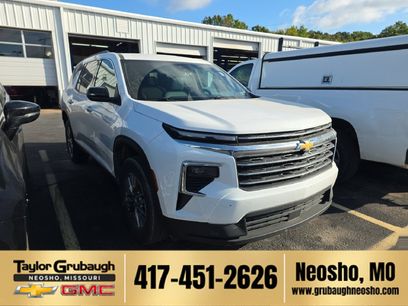 Used 2026 Chevrolet Traverse LT