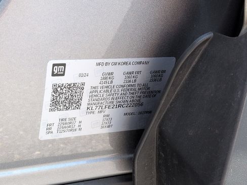 Used 2024 Chevrolet Trax LS FWD image 32