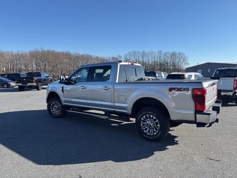 Used 2020 Ford F250 XLT w/ XLT Premium Package image 4