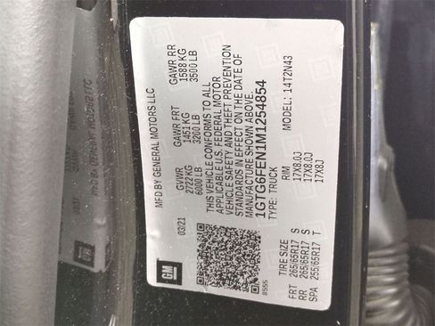 Certified 2021 GMC Canyon AT4 w/ Driver Alert Package image 31